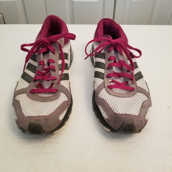 adidas Other - Adidas Marathon 10 Men's 11 White Low Top Sneakers Trainers SEE PHOTOS FLAW